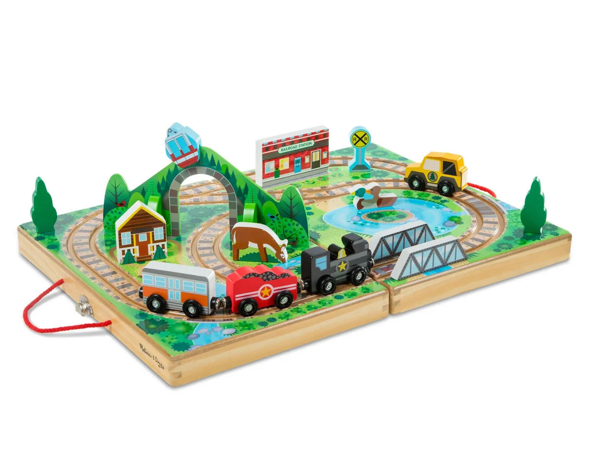 MELISSA & DOUG TO-GO TRAIN SET