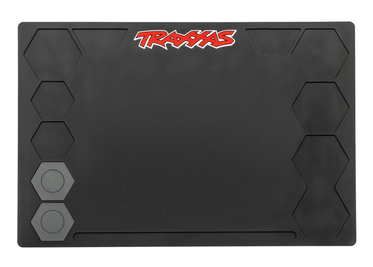 TRAXXAS 16X24 RUBBER PIT MAT