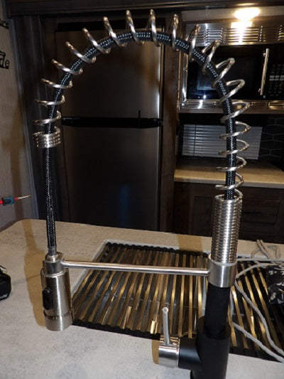 KITCHEN FAUCET 2-TONE COIL