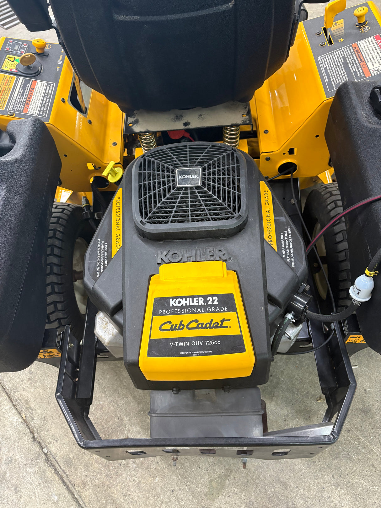 2011 CUB CADET Z-FORCE 48S