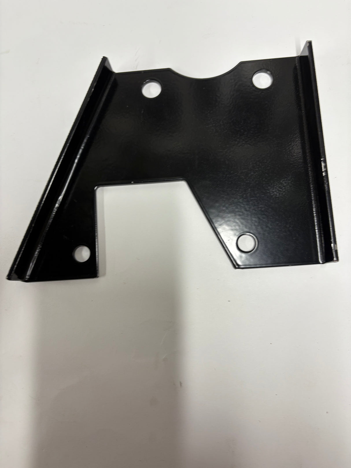 707-05018 BRKT: DIFF: REAR