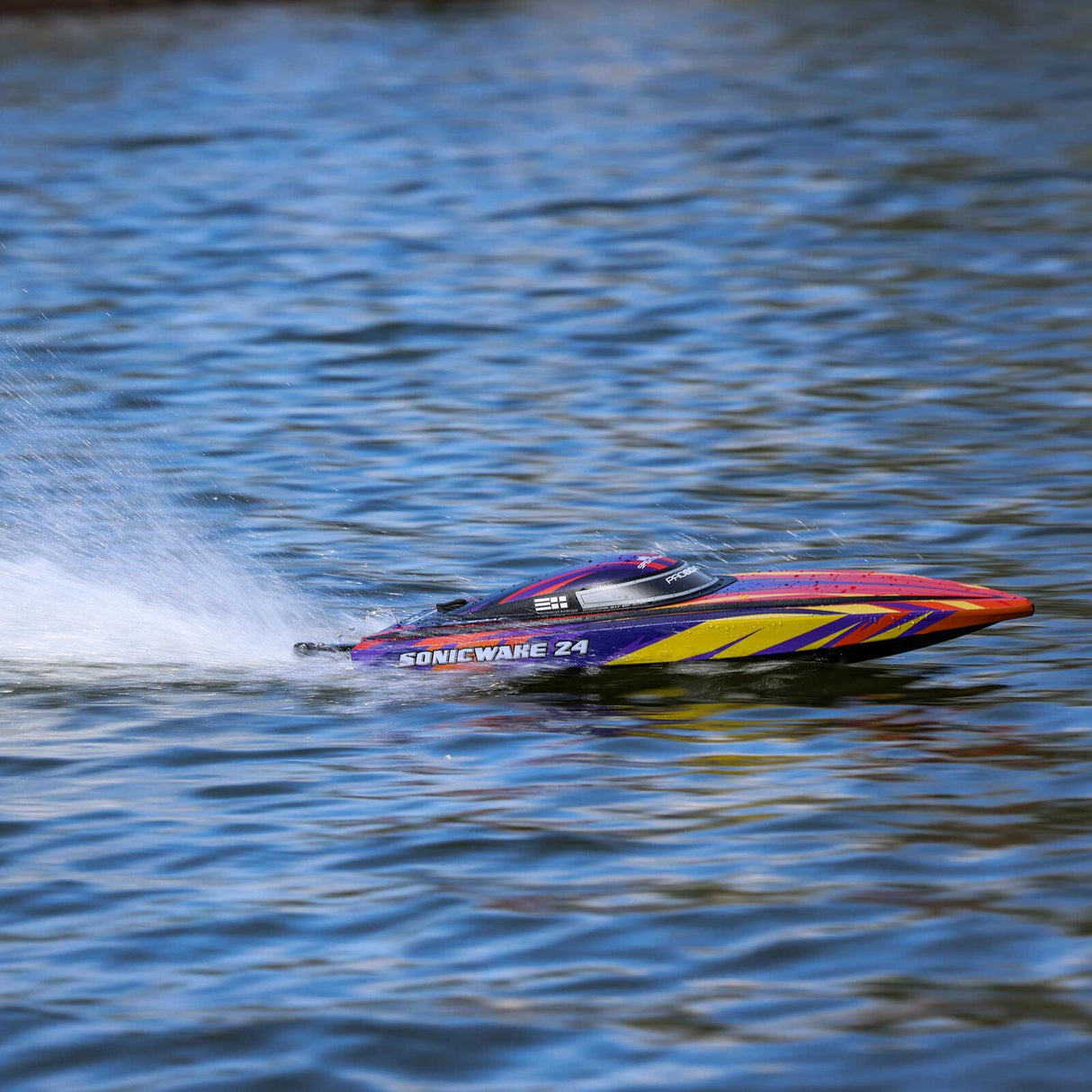 PROBOAT SONICWAKE 24