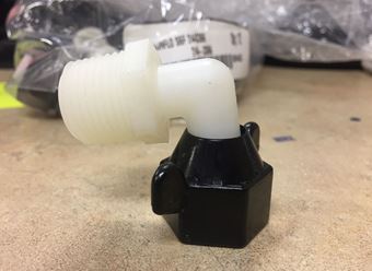 FITTING 90° - 1/2" M - 1/2" F