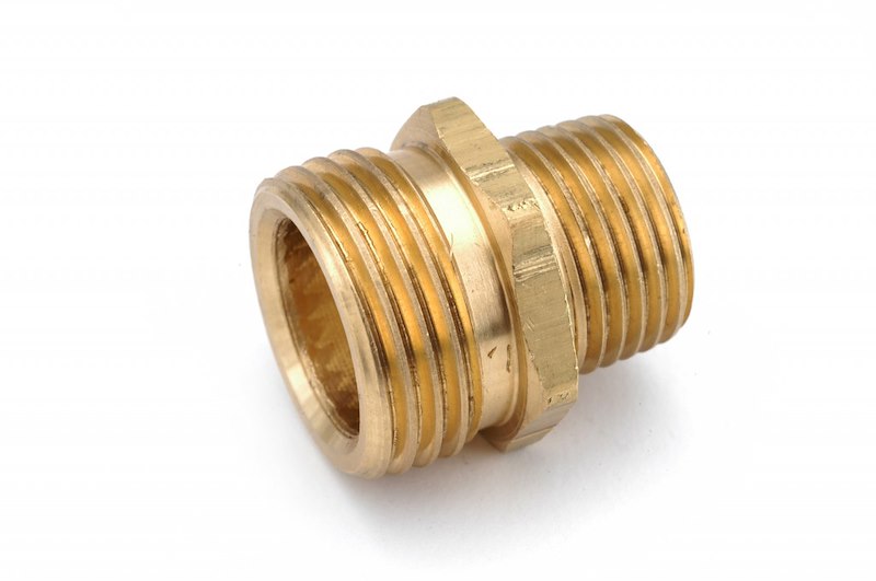 MALE 1/2 X GARDEN HOSE FITTING