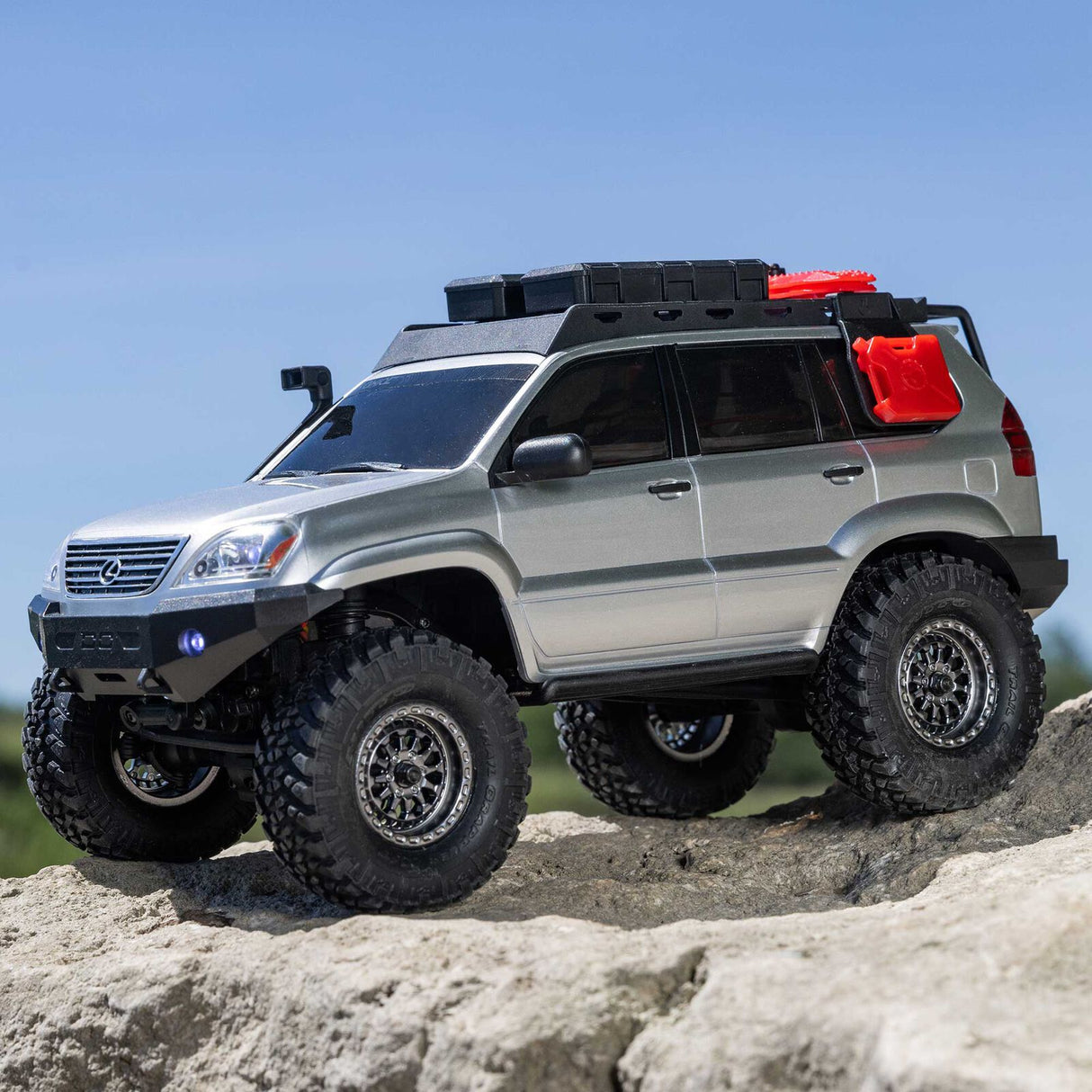 AXIAL SCX24 LEXUS GX470 SILVER