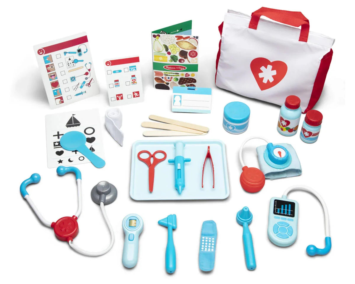 MELISSA & DOUG DOCTOR PLAY SET